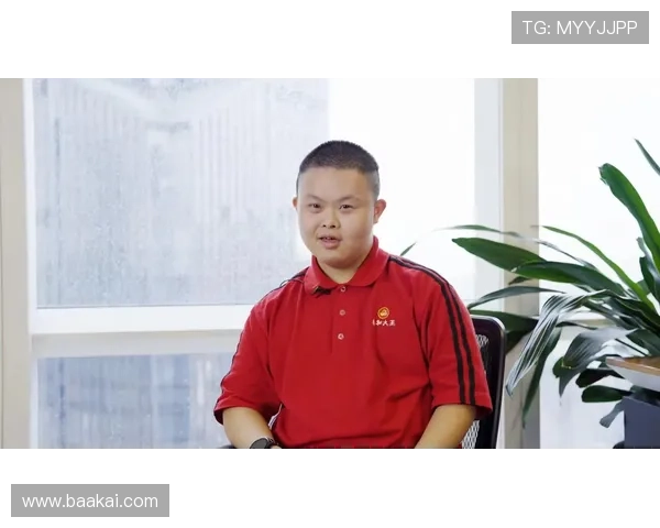 深圳青年人宣签加里塔赵英杰 深圳青年人宣签加里塔赵英杰